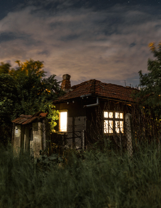 shtraklevo house night
